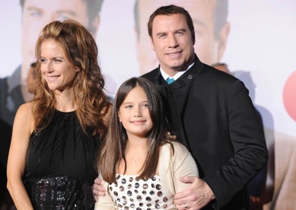 John Travolta, sa femme Kelly et leur fille Ella Bleu ont essuyé un bide avec Old Dogs, mais... tout n'est pas à jeter !