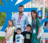 Exclusif - Olivier Giroud avec sa femme Jennifer et leurs enfants, Jade, Evan et Aaron, arrivent au Pavillon France à l'expo universelle Expo Dubaï, à Dubaï, Emirats Arabes Unis.