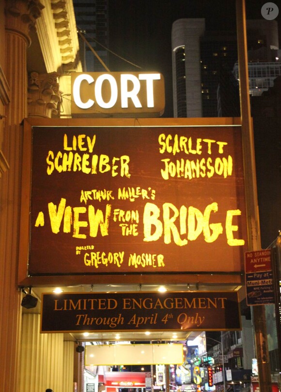 A View From The Bridge d'Arthur Miller au Cort Theatre à Broadway avec Scarlett Johansson et Liev Schreiber