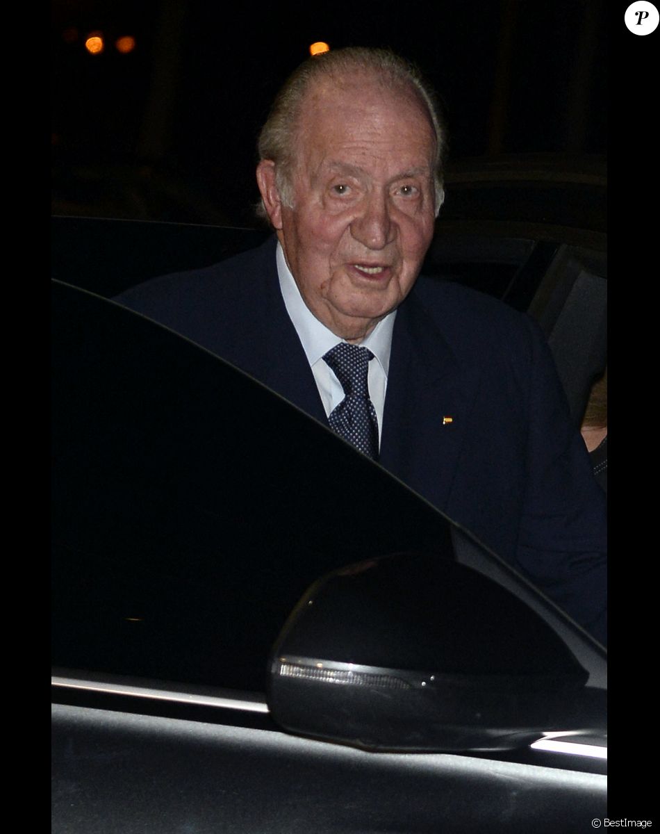 Le roi Juan Carlos d'Espagne à son arrivée aux obsèques de l'homme d'affaires mexicain Placido Arango à Madrid. Le 17 février 2020