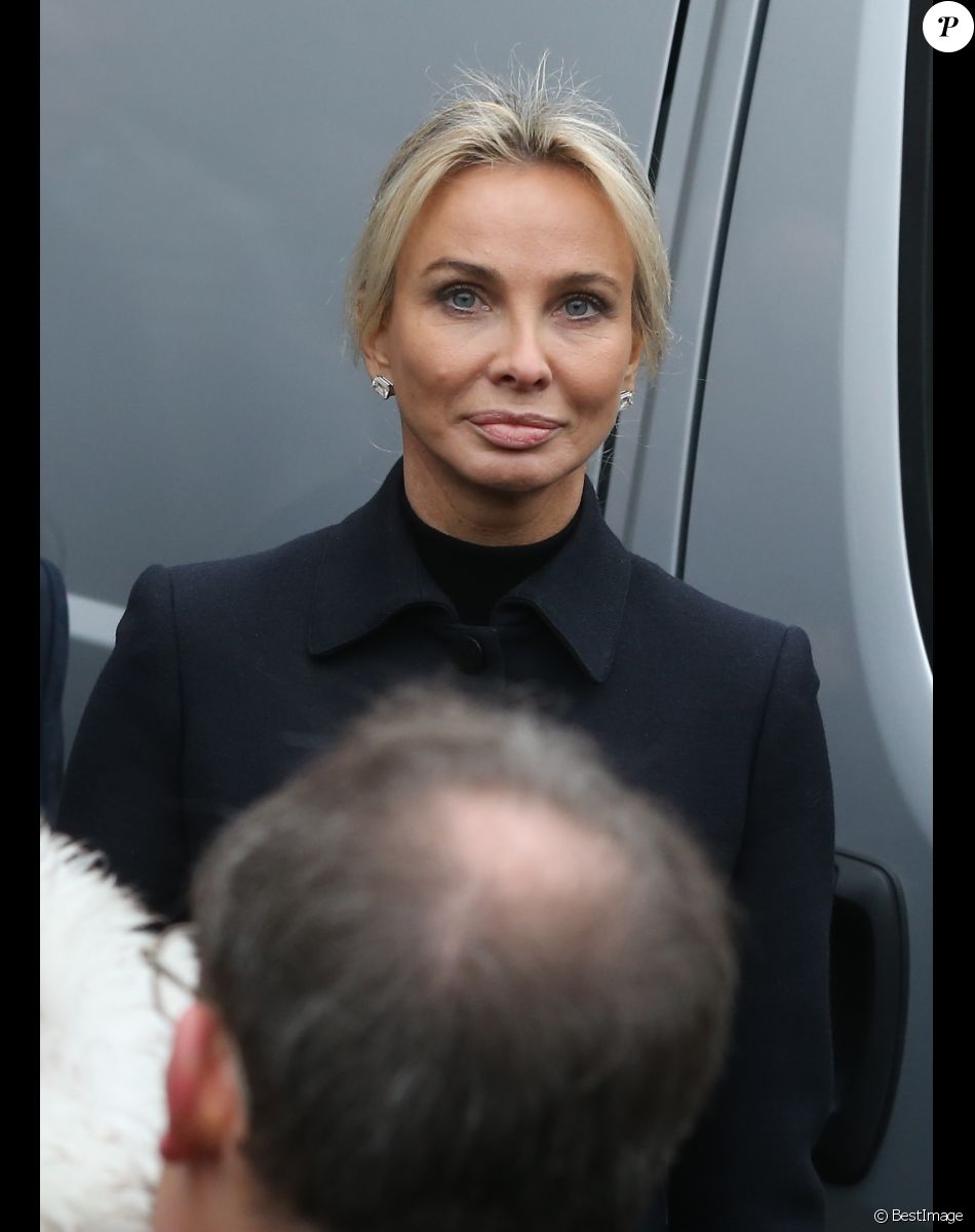 Corinna zu Sayn-Wittgenstein - Sorties de la cérémonie religieuse à la mémoire de Jacques Chancel, en l'église Saint-Germain-des-Prés, à Paris, le 6 janvier 2015.