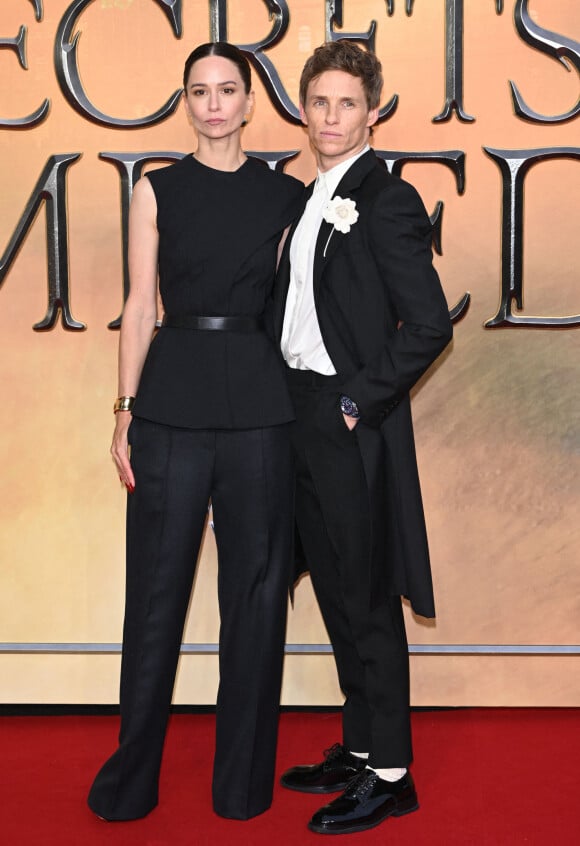 Katherine Waterston et Eddie Redmayne - Première du film "Fantastic Beasts: The Secrets of Dumbledore" à Londres, le 29 mars 2022.