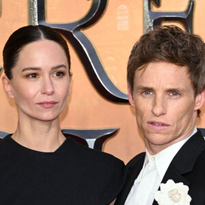 Katherine Waterston et Eddie Redmayne - Première du film "Fantastic Beasts: The Secrets of Dumbledore" à Londres, le 29 mars 2022.