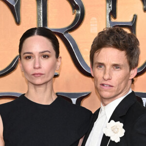 Katherine Waterston et Eddie Redmayne - Première du film "Fantastic Beasts: The Secrets of Dumbledore" à Londres, le 29 mars 2022.