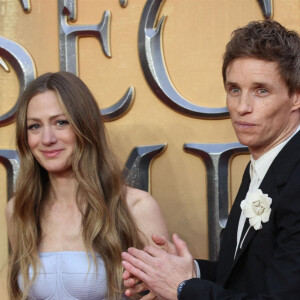 Hannah Bagshawe, Eddie Redmayne - Première du film "Fantastic Beasts: The Secrets of Dumbledore" à Londres, le 29 mars 2022.