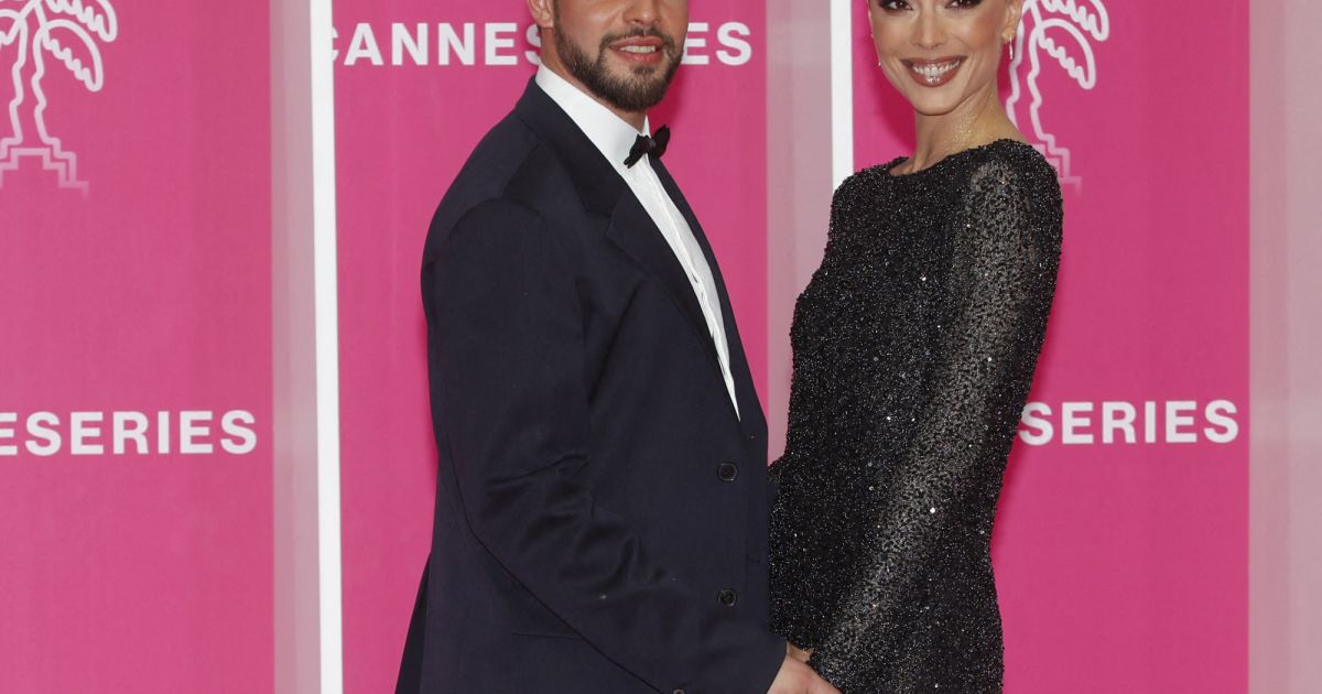 Marwan Berreni De Plus Belle La Vie Et Sa Compagne Tiphaine Schirier Au Photocall Lors De La