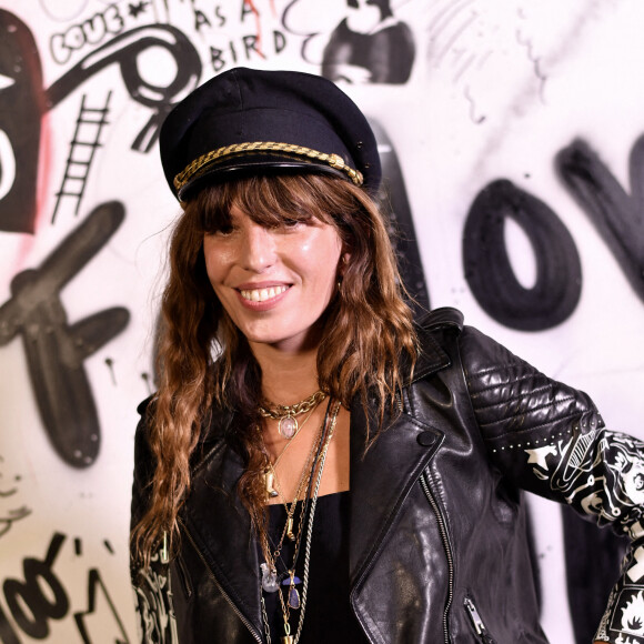 Exclusif - Lou Doillon - Personnalités à la soirée de présentation de la nouvelle plateforme de marque "Génération IKKS" et de la première capsule iconique "La Leather Story" sur les toits de la capitale, rue d'Abbeville, à Paris. Le 8 septembre 2021