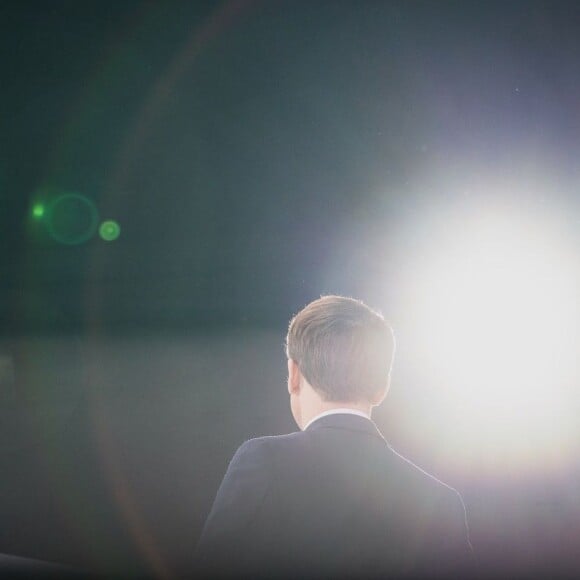 Emmanuel Macron - Photo réalisée par Soazig de la Moissonnière du meeting du président et de ses coulisses à La Défense Arena à Nanterre le 2 avril 2022