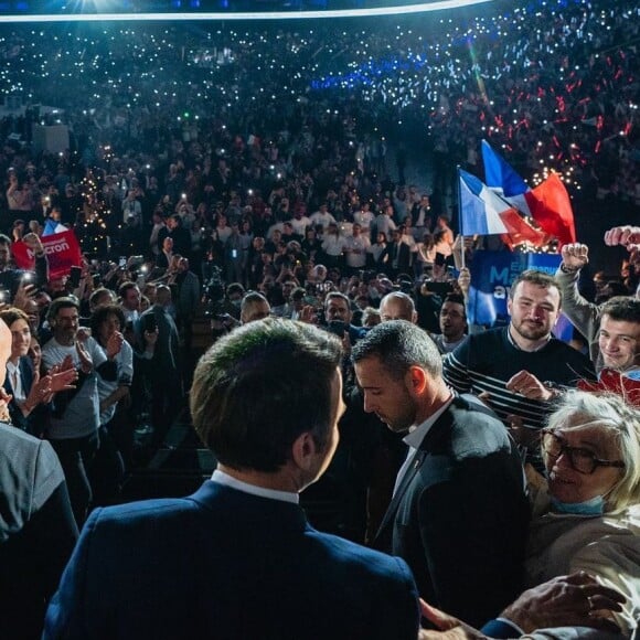 Emmanuel Macron - Photo réalisée par Soazig de la Moissonnière du meeting du président et de ses coulisses à La Défense Arena à Nanterre le 2 avril 2022