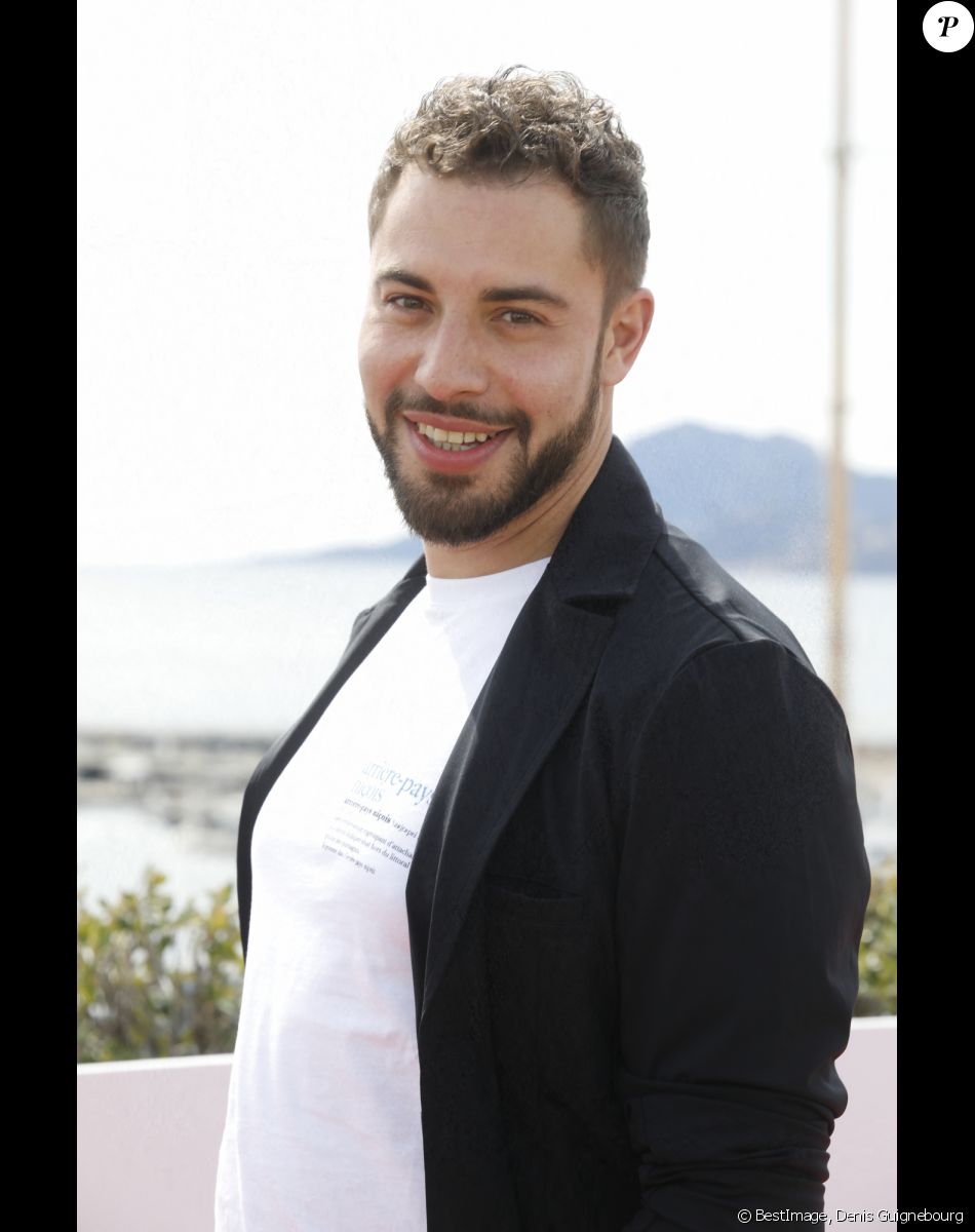 Marwan Berreni, Léa François au photocall de la série "Plus belle la vie" lors de la 5ème saison du festival International des Séries "Canneseries" à Cannes, France. © Denis Guignebourg/Bestimage