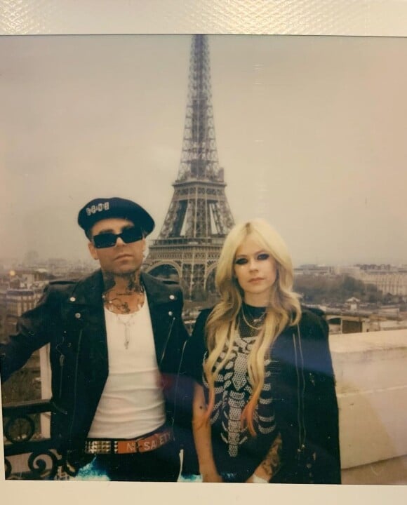 Avril Lavigne et Mod Sun se sont fiancés à Paris le 27 mars 2022. @ Instagram / Mod Sun