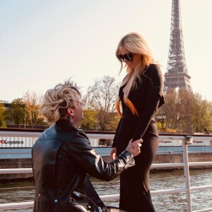 Avril Lavigne et Mod Sun se sont fiancés à Paris. @ Instagram /Mod Sun