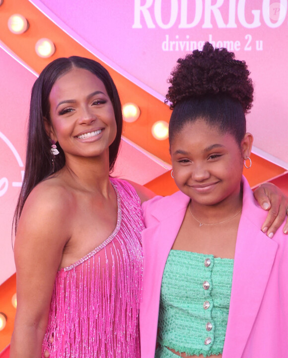 Christina Milian, Violet Madison Nash à la première de la série Disney + "Olivia Rodrigo: Driving Home 2 U (A Sour Film)" à Los Angeles, le 24 mars 2022. 