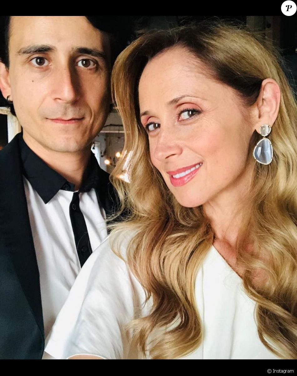 Lara Fabian prend la pose avec son époux Gabriel di Giorgio