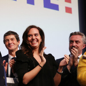 Eric Zemmour, Sarah Knafo et Christine Boutin au soir du premier tour des élections présidentielles 2022 à la Mutualité à Paris le 10 avril 2022