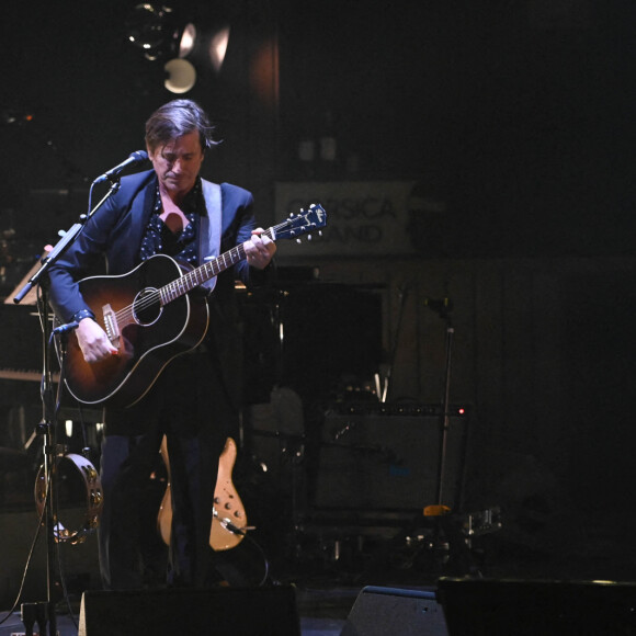 Jacques Dutronc et Thomas Dutronc - Showcase de la tournée "Dutronc & Dutronc" au Centre Evénementiel de Courbevoie, le 11 avril 2022. © Coadic Guirec/Bestimage