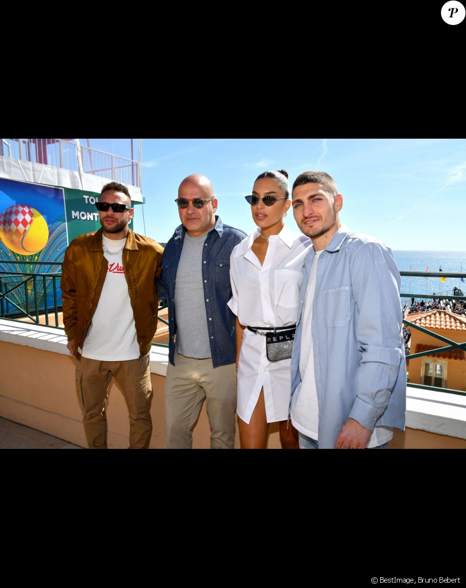 Neymar, Matteo Sinigaglia, CEO de Replay, Jessica Aidi et son mari Marco Verratti - Tennis : Les célébrités assistent à la 115ème édition du Rolex Monte-Carlo Masters à Monaco le 11 avril 2022 © Bruno Bebert / Bestimage