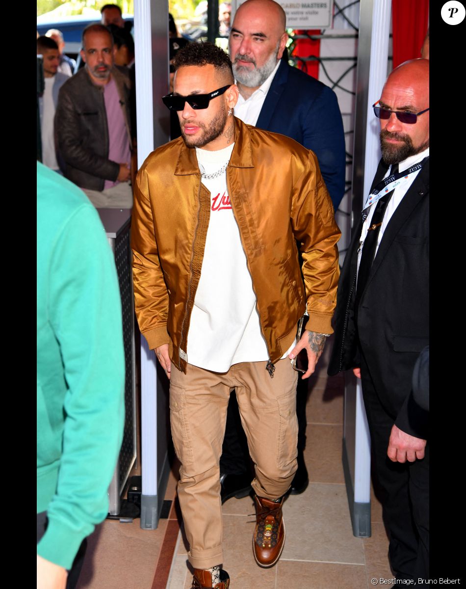 Neymar - Tennis : Les célébrités assistent à la 115ème édition du Rolex Monte-Carlo Masters à Monaco le 11 avril 2022 © Bruno Bebert / Bestimage