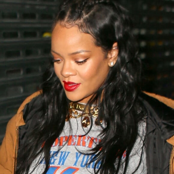 Rihanna, enceinte, est allée dîner au restaurant italien Carbone à New York.