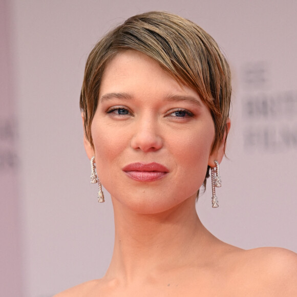 Léa Seydoux - Photocall de la cérémonie des BAFTA 2022 (British Academy Film Awards) au Royal Albert Hall à Londres le 13 mars 2022.