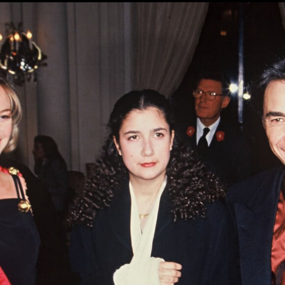 Archives - Richard Berry, sa fille Coline et sa femme Jessica Ford lors de la soirée des César. 1993.