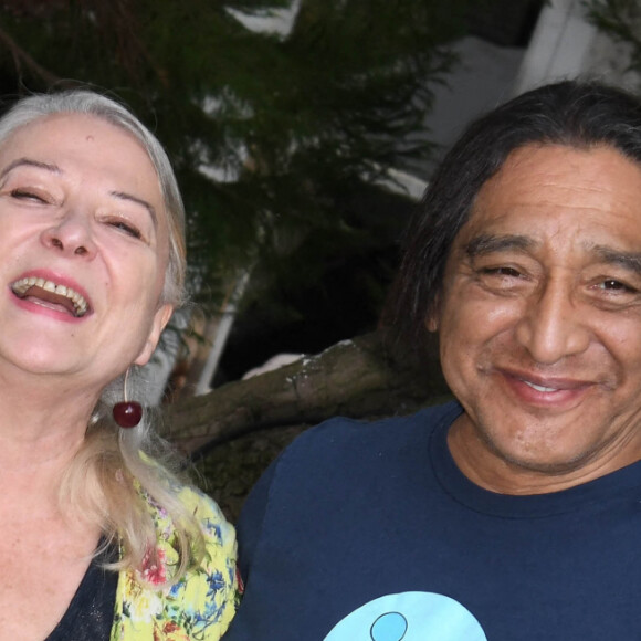 Josiane Balasko et son mari George Aguilar - Photocall du film "La Pièce Rapportée" - Festival du film Francophone d'Angoulême 2020 le 29 Août 2020. © Guirec Coadic / Bestimage 