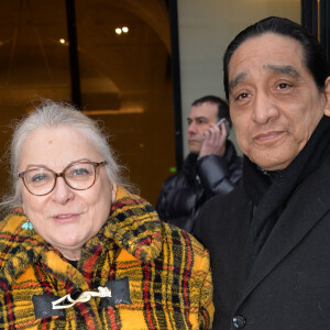 Josiane Balasko et son mari George Aguilar - People à la sortie du défilé de mode Haute-Couture printemps-été 2017 "Jean-Paul Gaultier" à Paris le 25 janvier 2017. © CVS-Veeren/Bestimage 