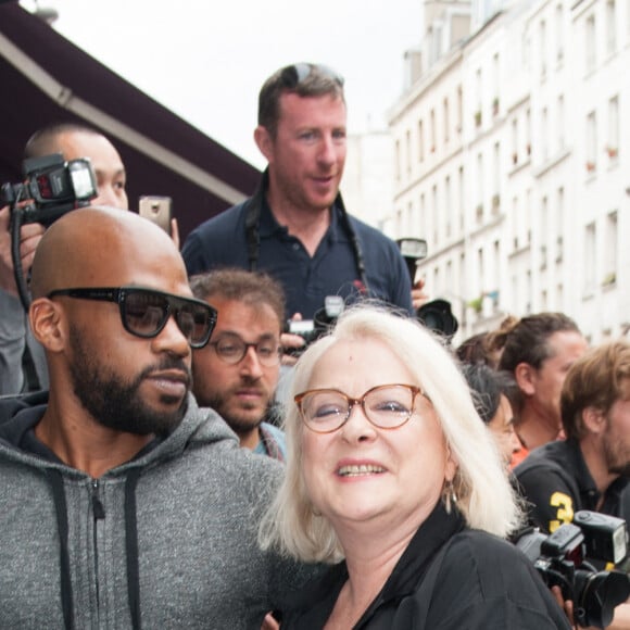 Josiane Balasko et son fils Rudy Berry - Défilé de mode "Jean-Paul Gaultier" à Paris. Le 8 juillet 2015.