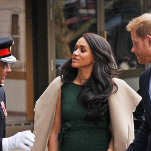 Le prince Harry, duc de Sussex, et Meghan Markle, duchesse de Sussex, arrivent à la cérémonie "Wellchild Awards" au Royal Lancaster Hotel à Londres, le 15 octobre 2019. 