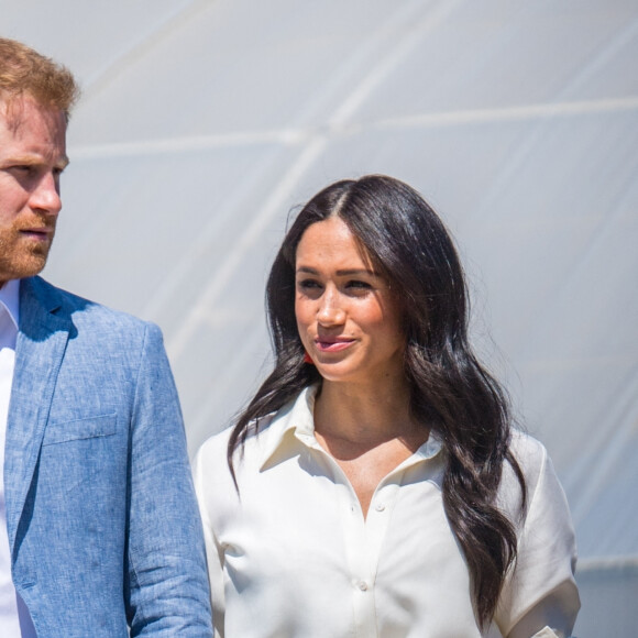 Le prince Harry, duc de Sussex, et Meghan Markle, duchesse de Sussex, visite l'association "Yes" (Youth Employment Service) qui oeuvre pour résoudre le problème du chômage des jeunes en Afrique du Sud. Johannesburg, le 2 octobre 2019. 