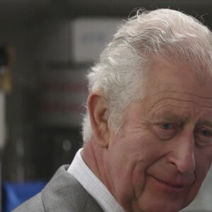 Le prince Charles, prince de Galles, visite la société Kromek PLC à Sedgefield, le 5 avril 2022.  The Prince of Wales during a visit to Kromek PLC in Sedgefield, County Durham. April 5th, 2022.