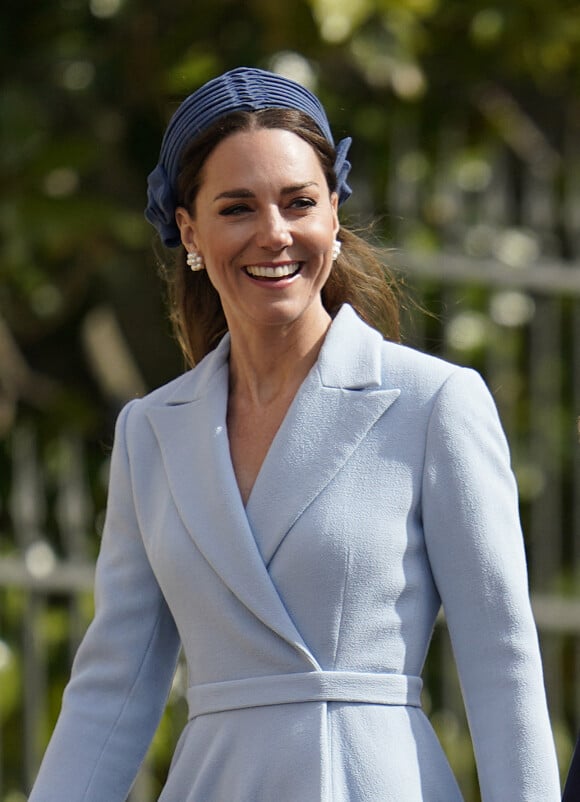 Catherine (Kate) Middleton, duchesse de Cambridge - La famille royale britannique quitte la chapelle Saint-Georges de Windsor après la messe de Pâques, le 17 avril 2022. 