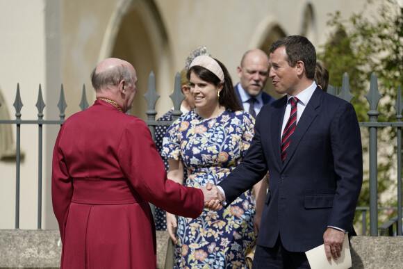 La princesse Eugenie d'York, Peter Philips - La famille royale britannique quitte la chapelle Saint-Georges de Windsor après la messe de Pâques, le 17 avril 2022.