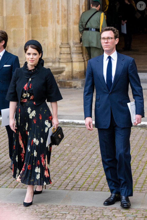 La princesse Eugenie d'York et son mari Jack Brooksbank lors du service d'action de grâce en hommage au prince Philip, duc d'Edimbourg, à l'abbaye de Westminster à Londres, Royaume Uni, le 29 mars 2022. Le prince Philip, duc d'Edimbourg, est décédé le 9 avril 2021.