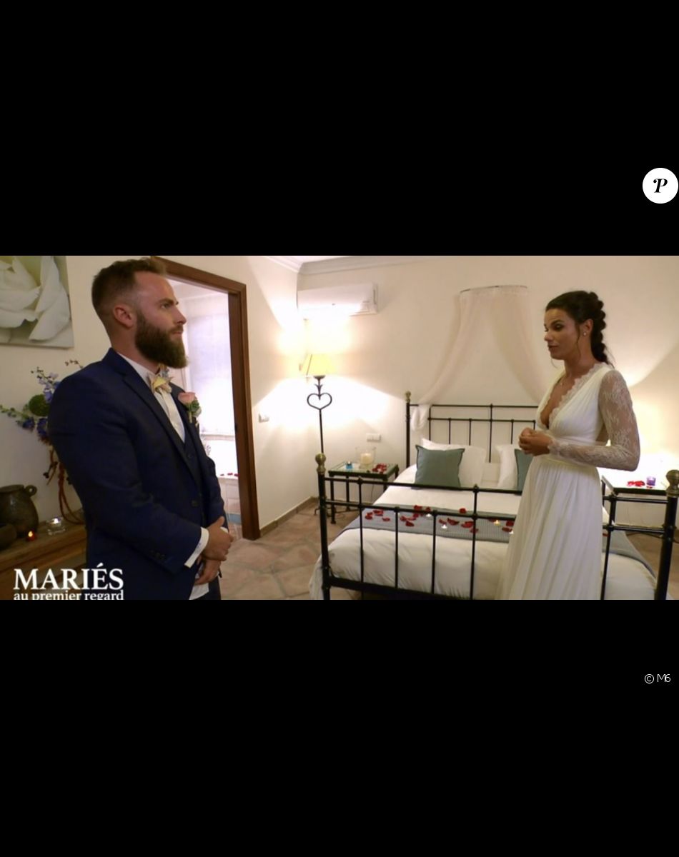 Caroline toujours aussi distante avec Axel dans "Mariés au premier regard 2022", le 18 avril, sur M6