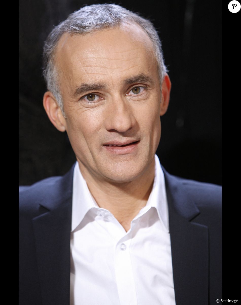 Gilles Bouleau jeune et chevelu photo surprenante de la star de TF1