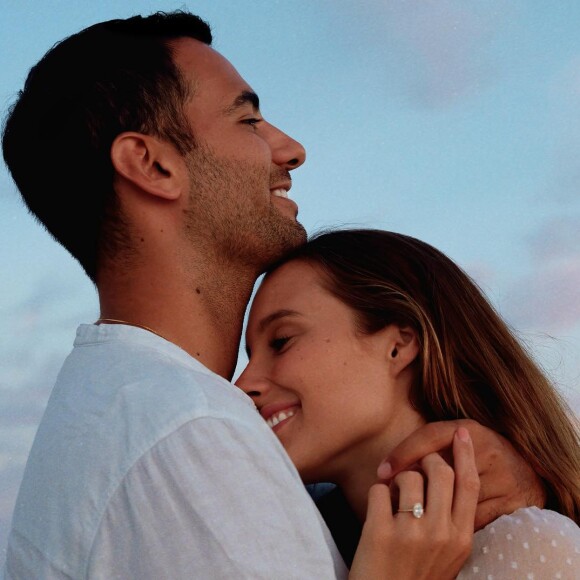 Ilona Smet et son mari Kamran Ahmed complices sur Instagram.