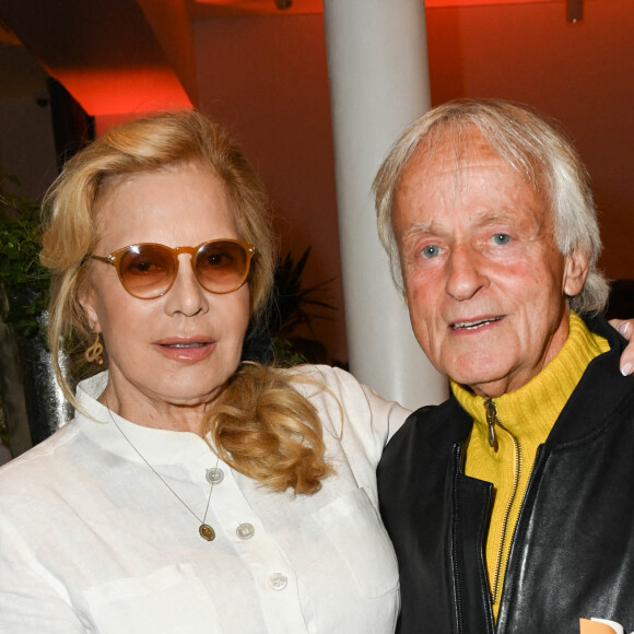 Sylvie Vartan et Dave - Soirée de lancement du livre "Ma mère, Dieu et Sylvie Vartan" aux éditions Les Escales dans les salons Hoche à Paris le 29 septembre 2021. © Coadic Guirec/Bestimage