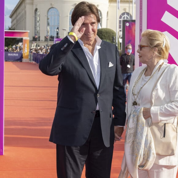 Sylvie Vartan et Tony Scotti - Première du film "Les choses humaines" lors de la 47e édition du Festival du Cinéma Américain de Deauville le 11 septembre 2021. © Olivier Borde / Bestimage