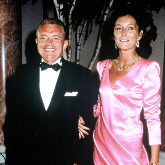 Archives - Jacques Martin et sa femme Cécilia lors d'un gala au casino de Deauville