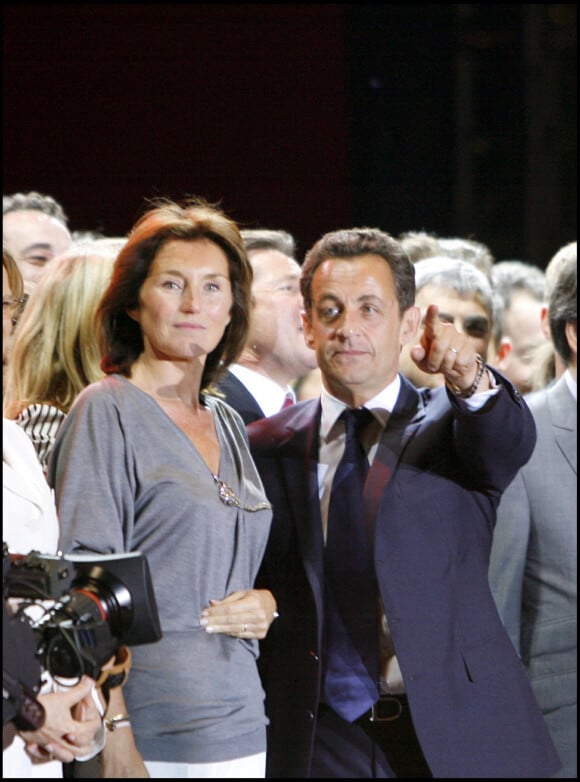 Nicolas et Cécila Sarkozy le 6 mai 2007, après la victoire de Nicolas Sarkozy à l'élection présidentielle.