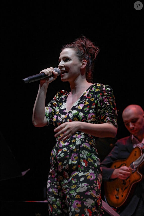 The Amazing Keystone Big Band et Anne Sila sur scène lors du festival "Jazz Nice", le 17 juillet 2021.