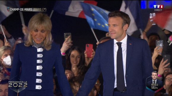 Captures d'écran - Le président Emmanuel Macron et sa femme Brigitte - Soirée électorale du 2e tour de l'élection présidentielle 2022 en France, le 24 avril 2022. Les premières estimations donnent le président sortant élu avec 58,5% des voix face à Marine Le Pen à 41,5