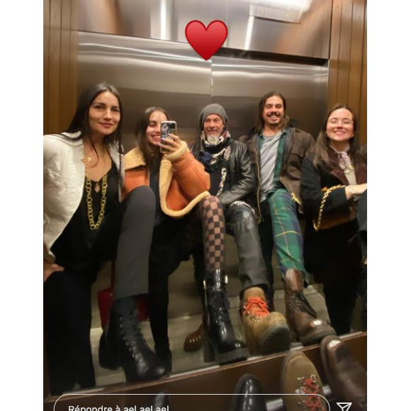 Florent Pagny, sa femme Azucena et leurs enfants Aël et Inca, sur Instagram, mars 2022.