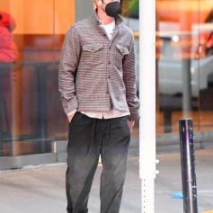 Andrew Garfield dans les rues du quartier de SoHo à New York. Le 29 avril 2022.