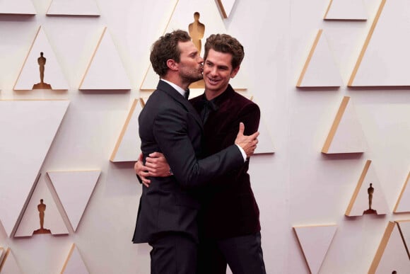 Andrew Garfield et Jamie Dornan - 94e édition de la cérémonie des Oscars au théâtre Dolby, à Los Angeles, Californie, Etats-Unis, le 27 mars 2022.