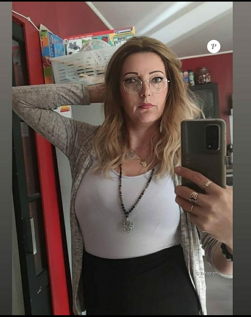 Cindy Reymond, maman de neufs enfants dans "Familles nombreuses, la vie en XXL" sur TF1.