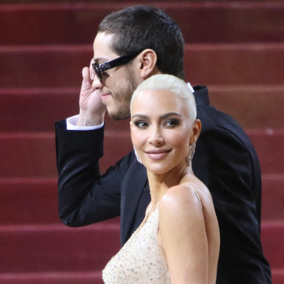 Kim Kardashian et Pete Davidson - Les célébrités arrivent à la soirée du "MET Gala 2022" à New York, le 2 mai 2022.