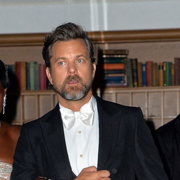 Joshua Jackson et sa femme Jodie Turner-Smith - Les célébrités quittent leurs hôtels pour se rendre à la soirée du "MET Gala 2022" à New York, le 2 mai 2022. 