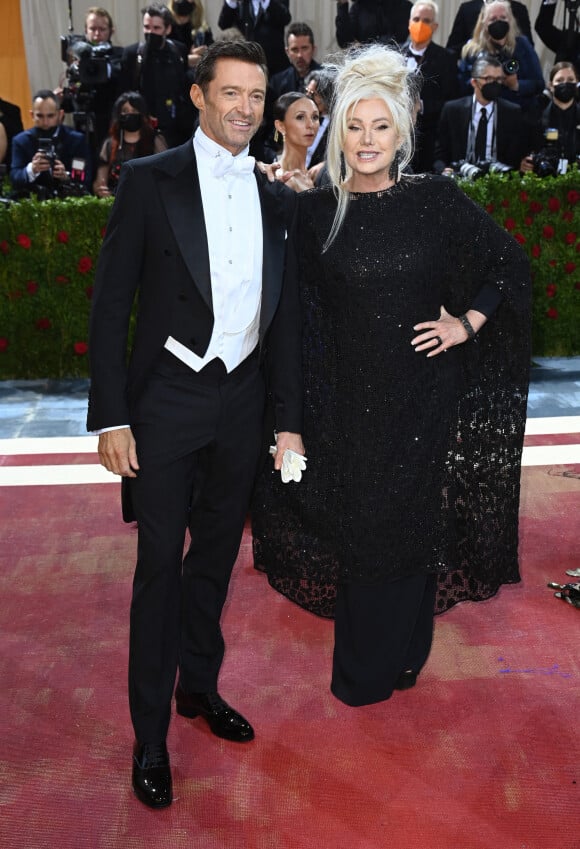 Hugh Jackman and Deborra-Lee Furness arriving at The Met Gala 2022. This years theme is In America, An Anthology of Fashion. The dress code is Gilded Glamour. Held at The Metropolitan Museum of Art, New York. Credit: Doug Peters/EMPICS ... The Met Gala ... 03-05-2022 ... New York ... USA ... Photo credit should read: Doug Peters/Doug Peters. Unique Reference No. 66687190 ...